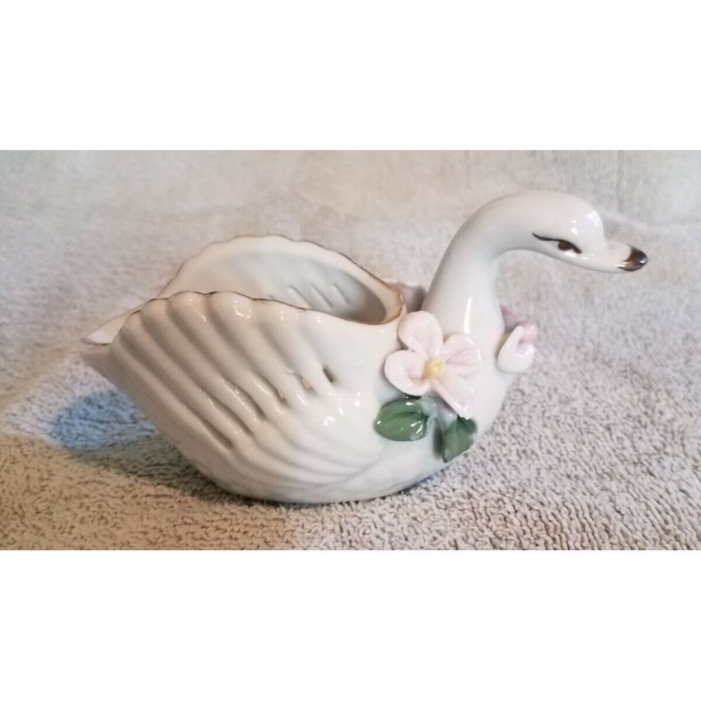 Vintage Swan Trinket Dish with flowers‎